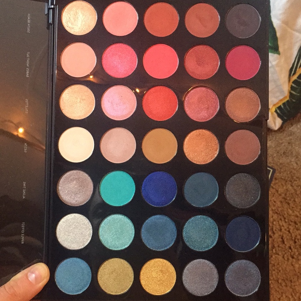 Morphe 35H Hot Spot Palette